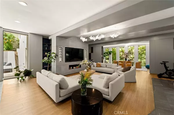 Studio City, CA 91604,3191 Laurel Canyon BLVD