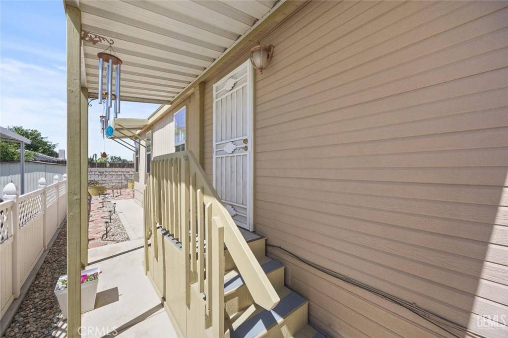 Bakersfield, CA 93313,6351 Akers RD #13