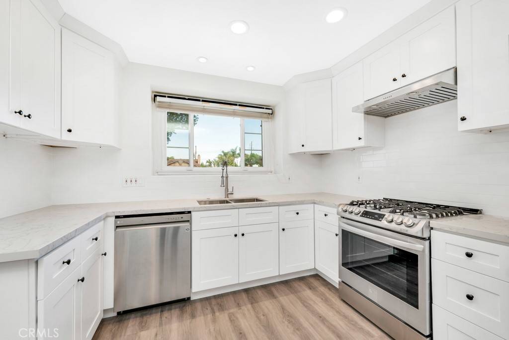 Northridge, CA 91324,9401 Rhea AVE