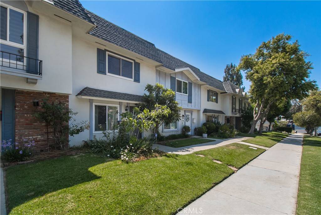 10206 Oklahoma AVE #D, Chatsworth, CA 91311