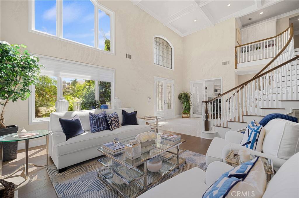 Calabasas, CA 91302,25448 Cumberland LN