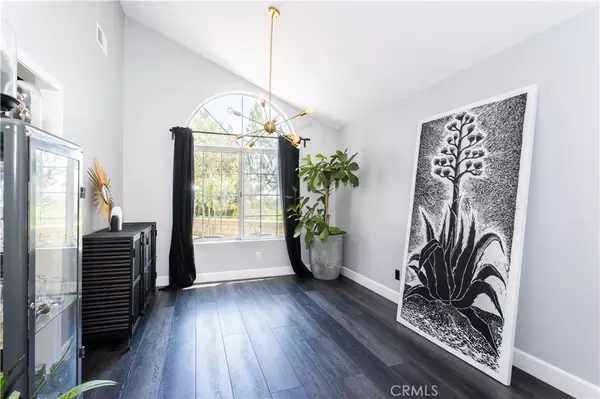 West Hills, CA 91307,7224 Bouquet DR