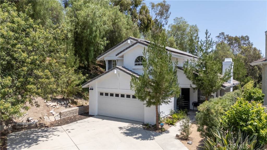 7224 Bouquet DR, West Hills, CA 91307
