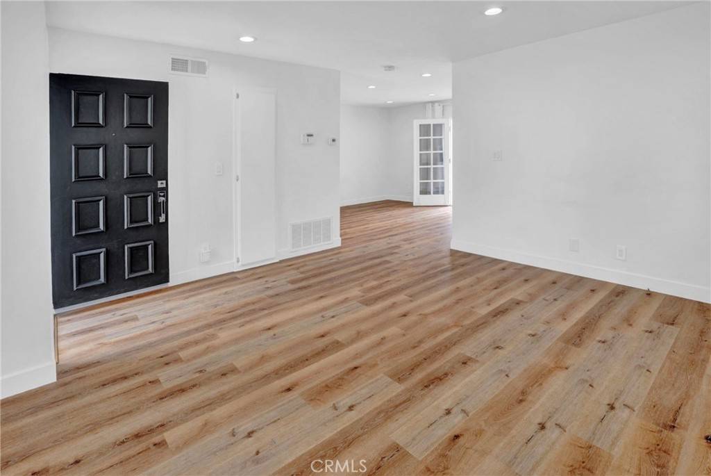 Sherman Oaks, CA 91403,4723 Norwich Avenue