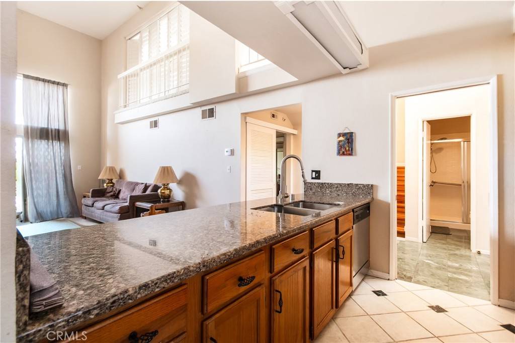 Encino, CA 91316,5440 Lindley AVE #310