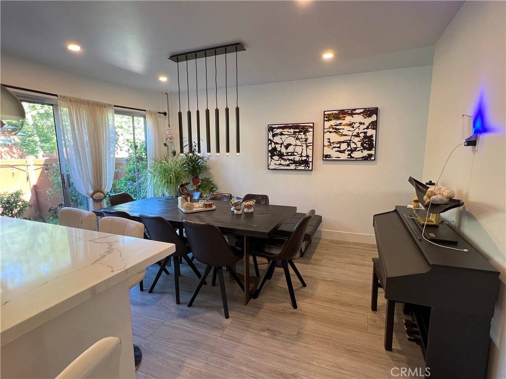 Agoura Hills, CA 91301,4028 Yankee DR