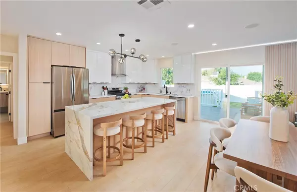 Encino, CA 91316,5864 Jamieson AVE