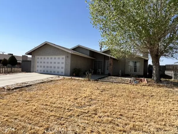 7512 Xavier AVE, California City, CA 93505
