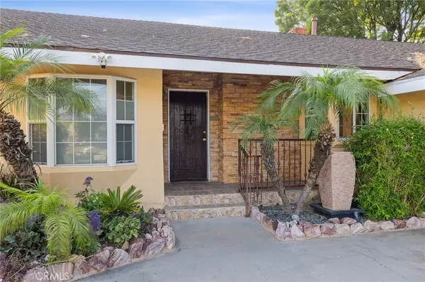 Northridge, CA 91324,8419 Yolanda AVE