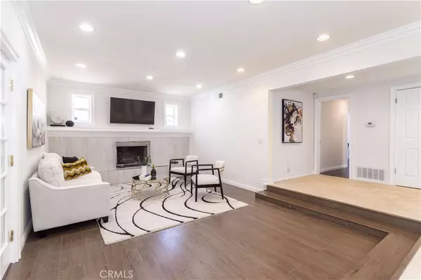 Porter Ranch, CA 91326,18308 Lahey ST