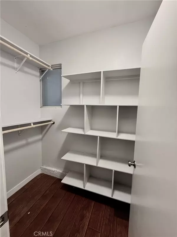 North Hollywood, CA 91605,11418 Arminta ST #1/2