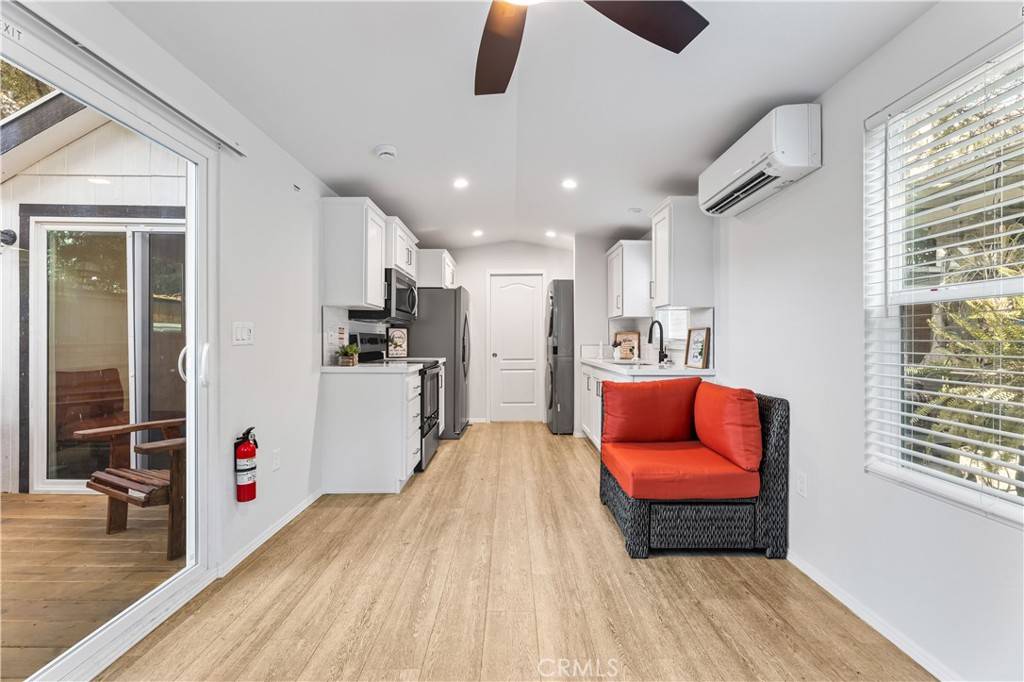 Sunland, CA 90140,10799 Sherman Grove Ave unit 84