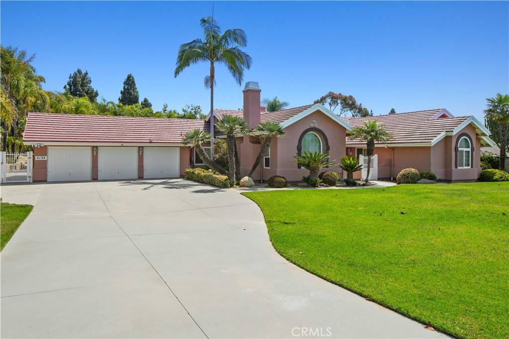 2124 Cervato DR, Camarillo, CA 93012