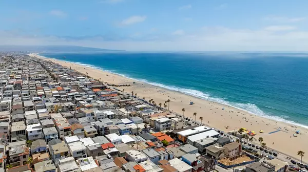 Manhattan Beach, CA 90266,129 Moonstone ST