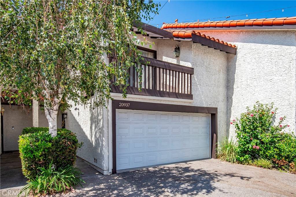 Newhall, CA 91321,20937 Judah LN
