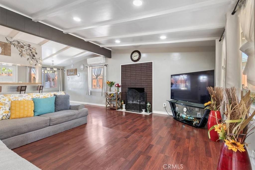 Palmdale, CA 93551,38868 Yucca Tree ST