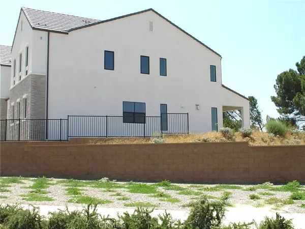 Chatsworth, CA 91311,11091 Woodcrest CT