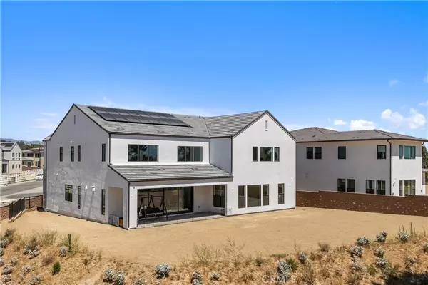 Chatsworth, CA 91311,11091 Woodcrest CT