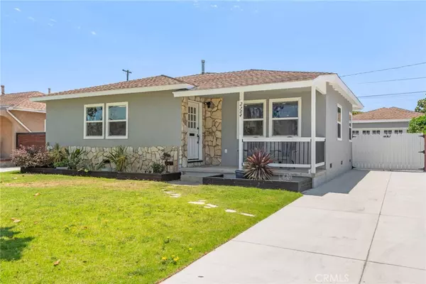 Redondo Beach, CA 90278,2704 184th ST