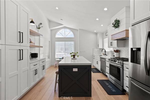 Canyon Country, CA 91351,19983 Crestview DR