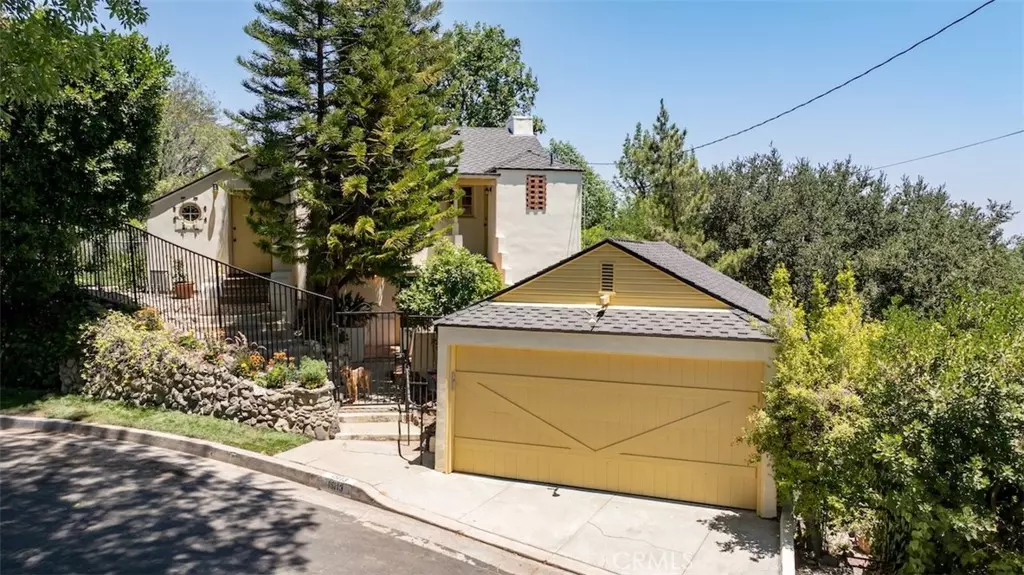 15113 Encanto DR, Sherman Oaks, CA 91403