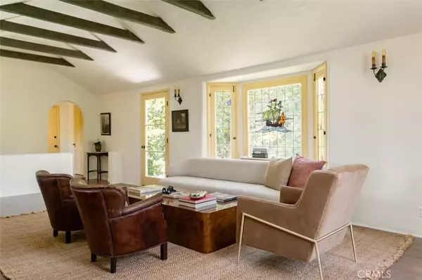 Sherman Oaks, CA 91403,15113 Encanto DR