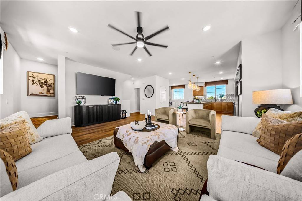 Camarillo, CA 93012,2862 Via Descanso
