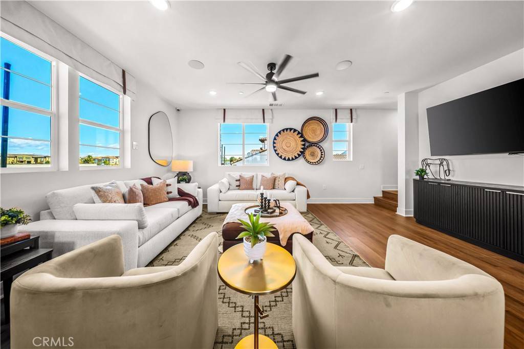 Camarillo, CA 93012,2862 Via Descanso