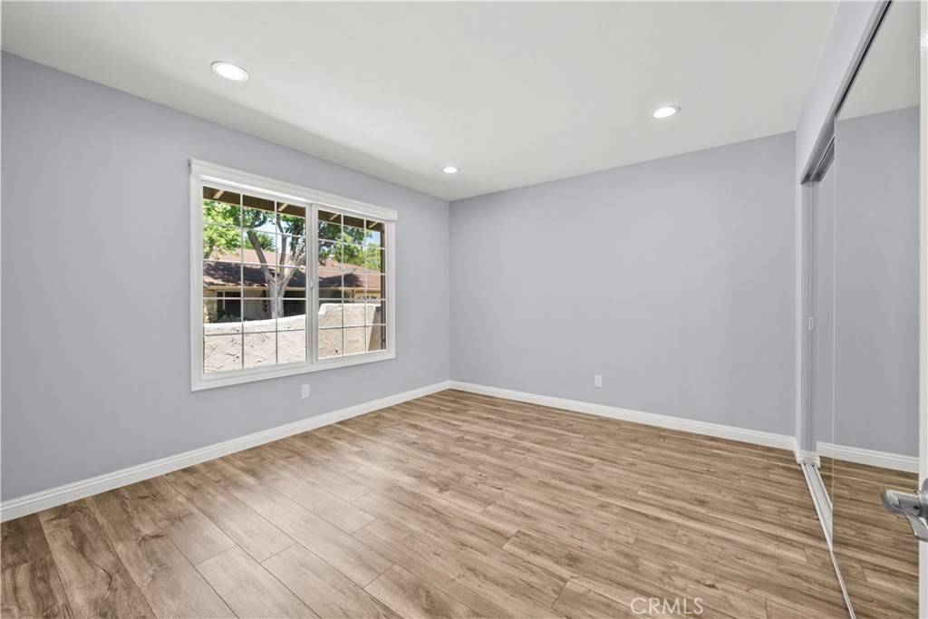 Newhall, CA 91321,26847 Oak Branch CIR