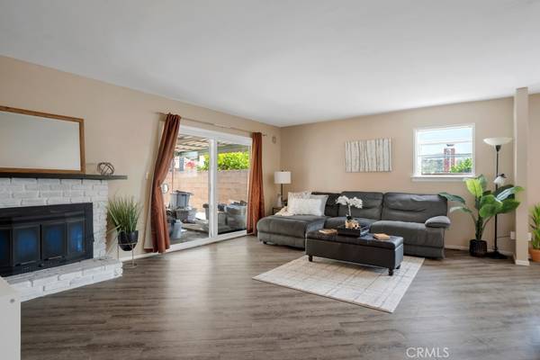 Sylmar, CA 91342,13678 Marchant AVE