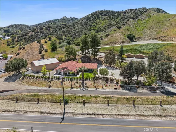 Castaic, CA 91384,30120 Hasley Canyon RD