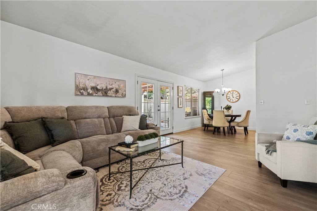 Valencia, CA 91355,25610 Palma Alta DR