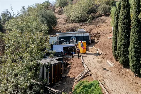 Los Angeles, CA 90039,1908 Rosebud AVE