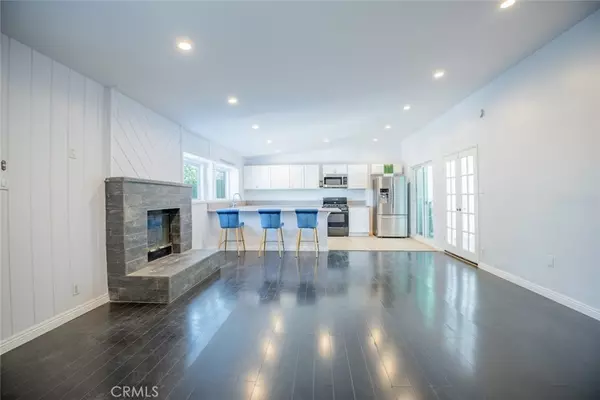 North Hills, CA 91343,8561 Orion AVE