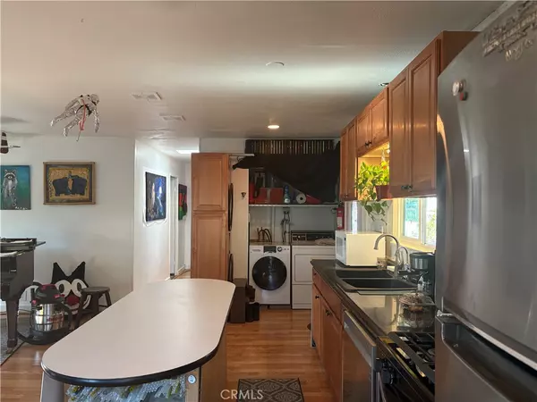 Woodland Hills, CA 91364,4201 Topanga Canyon BLVD #189
