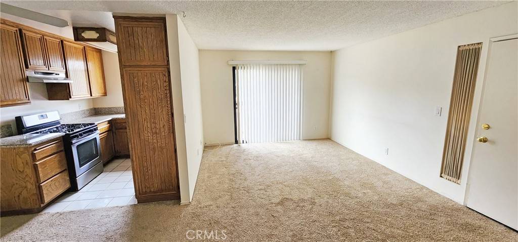 Canyon Country, CA 91387,18085 Sundowner Way