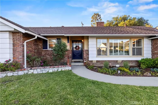 La Canada Flintridge, CA 91011,2135 Tondolea LN
