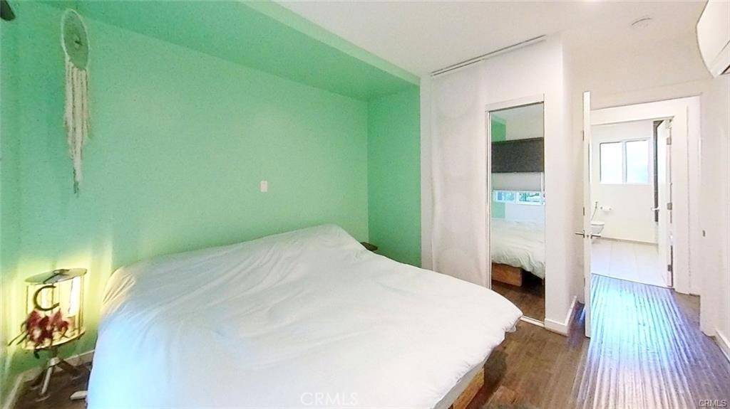 Santa Monica, CA 90404,1834 9th ST #2