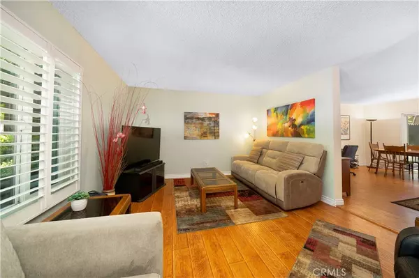 Winnetka, CA 91306,20122 Cohasset ST