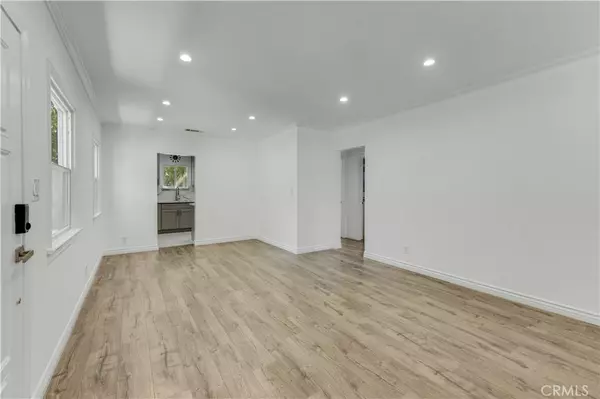 Tujunga, CA 91042,7611 Yates ST