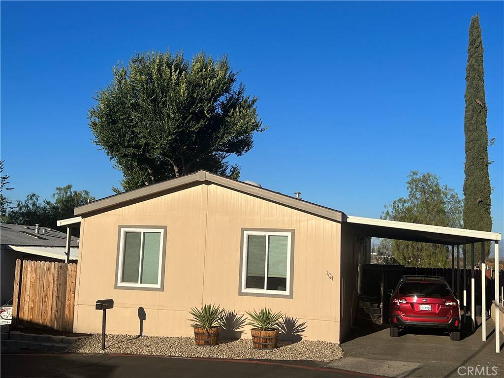 30000 Hasley Canyon Road #104, Castaic, CA 91384
