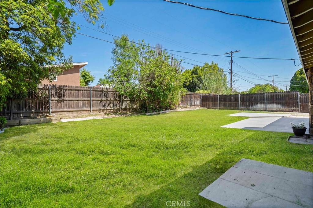 Winnetka, CA 91306,20617 Schoenborn ST