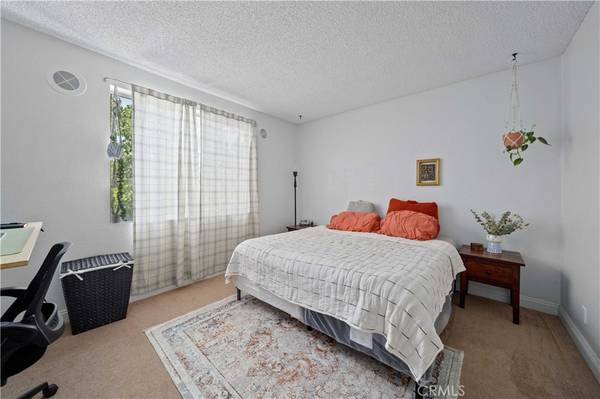 Lancaster, CA 93536,2805 W Avenue K12 #243