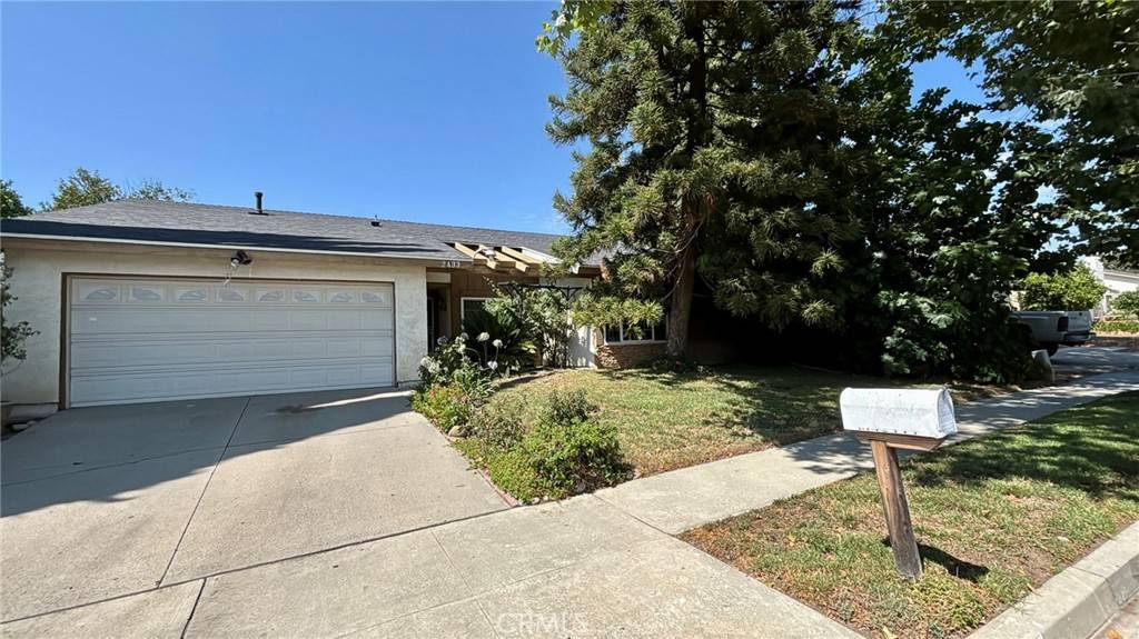 Simi Valley, CA 93063,2433 Medina AVE