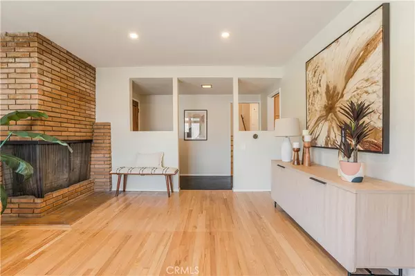 Glendale, CA 91208,1826 Bara RD