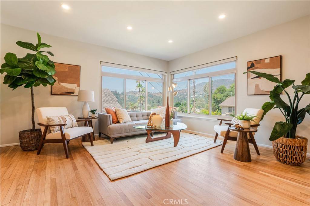 Glendale, CA 91208,1826 Bara RD