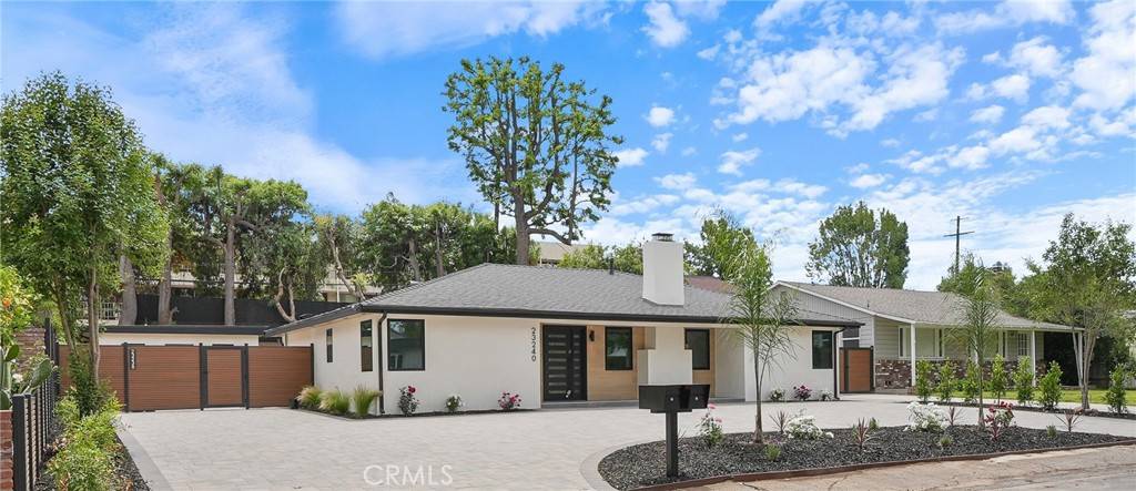 23240 Leonora DR, Woodland Hills, CA 91367