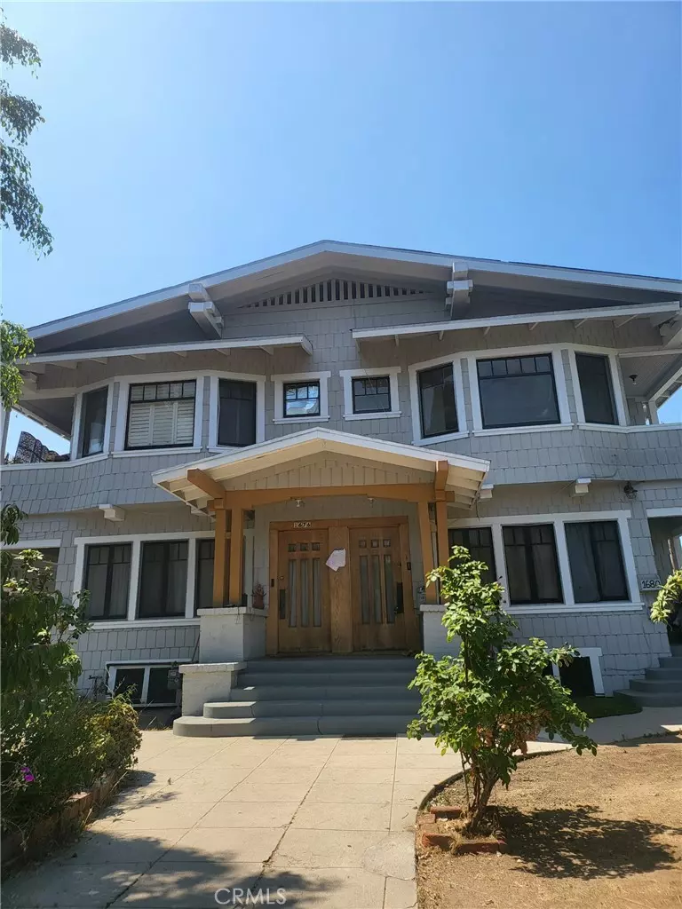 Los Angeles, CA 90007,1674 W 25th ST