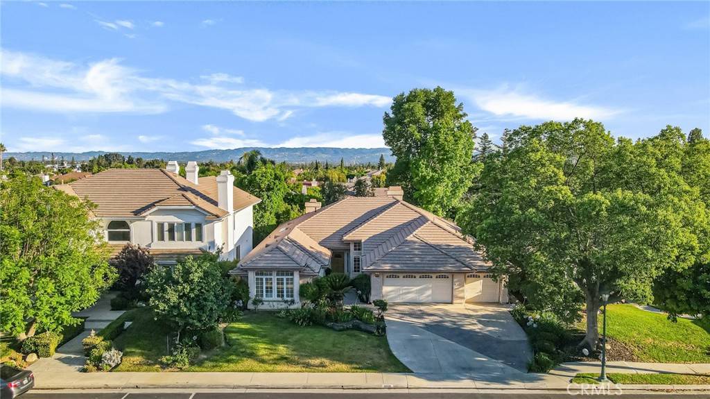 Porter Ranch, CA 91326,18830 Beechtree LN