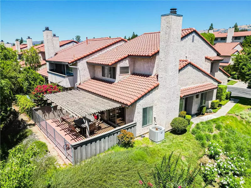 19229 Index ST #1, Porter Ranch, CA 91326